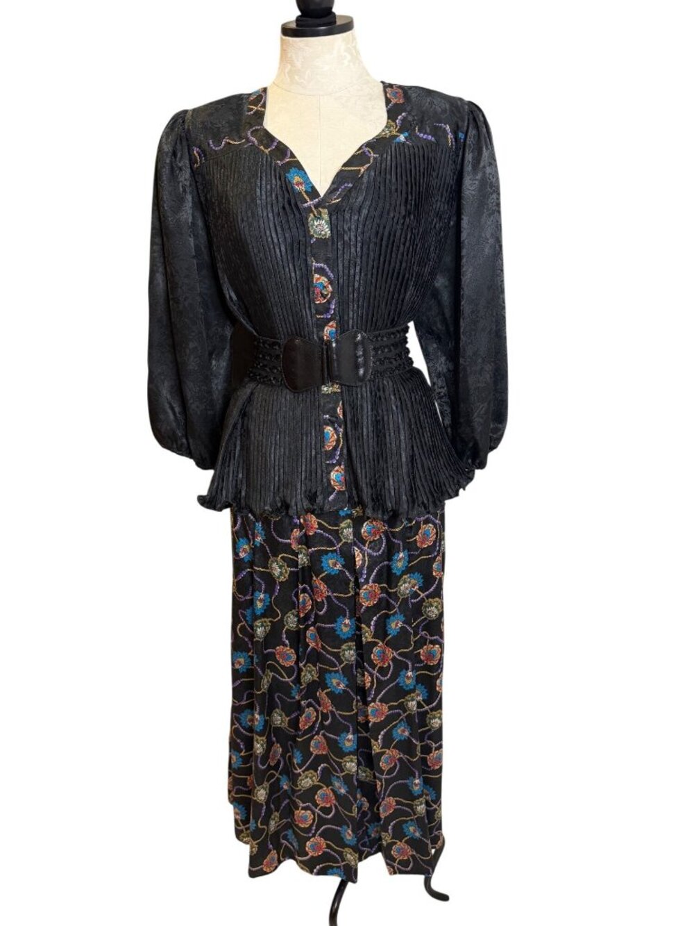 Diane Freis Womens Plissé Style Peplum Flair Skirt Top Set Size Large Vintage